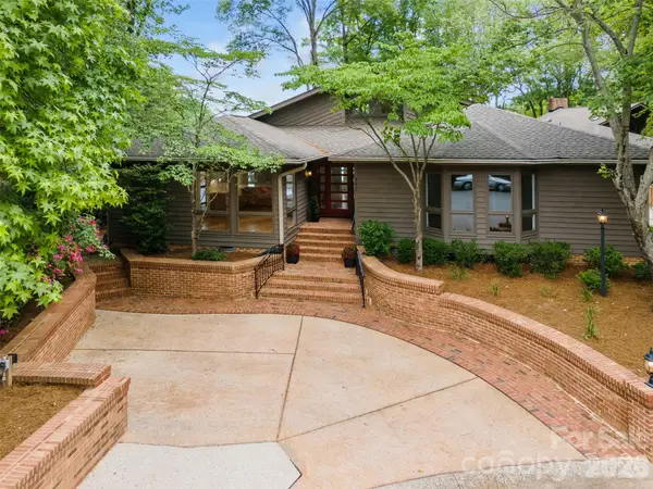 449 Windward Drive, Davidson, NC 28036