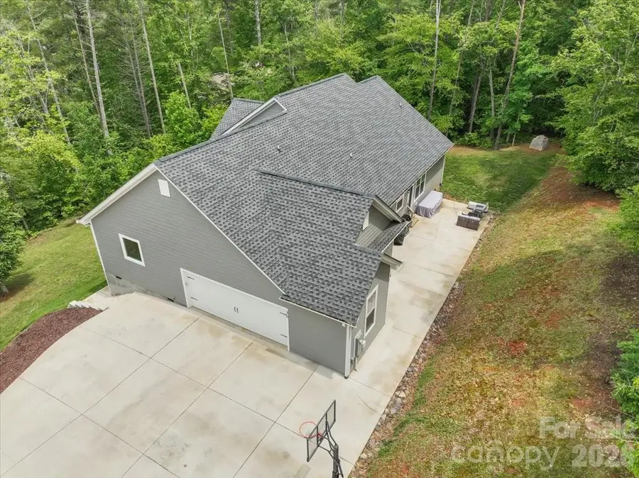 36 Cherry Ridge Lane, Weaverville, NC 28787 - #2