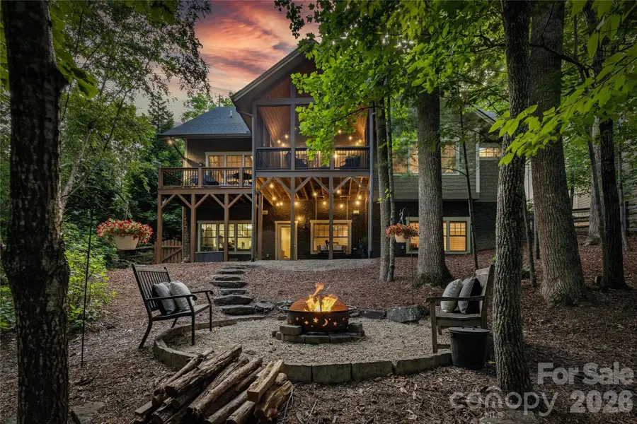 15 E Owl Creek Lane, Fairview, NC 28730 - #2