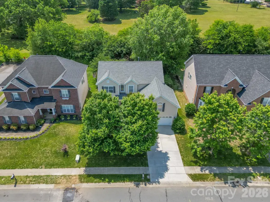 10507 Bere Island Drive, Charlotte, NC 28278 - #3