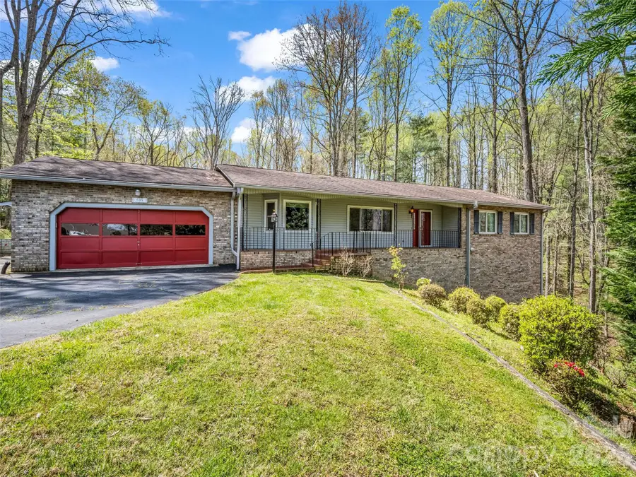 525 Maren Court, Hendersonville, NC 28739 - #2