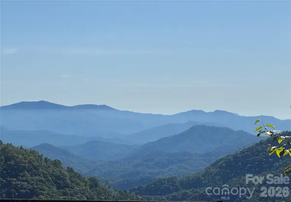 21 Overlook Drive #21/23, Mars Hill, NC 28754
