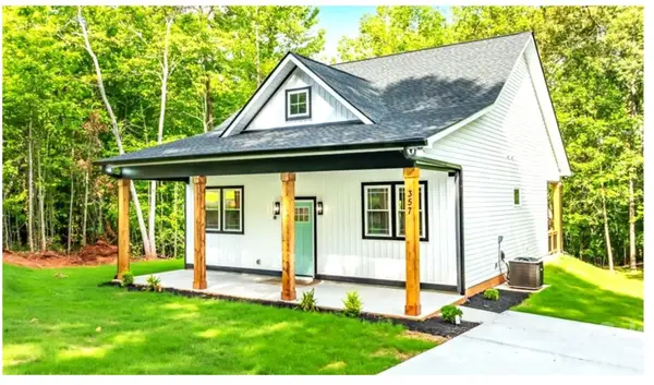 727 Tanglewood Drive, Salisbury, NC 28144