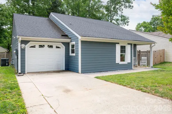 54 Foxberry Drive, Arden, NC 28704