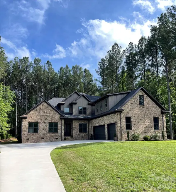 145 Crooked Branch Way, Troutman, NC 28166