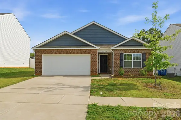 2814 Sherrills Stream Drive, Sherrills Ford, NC 28673
