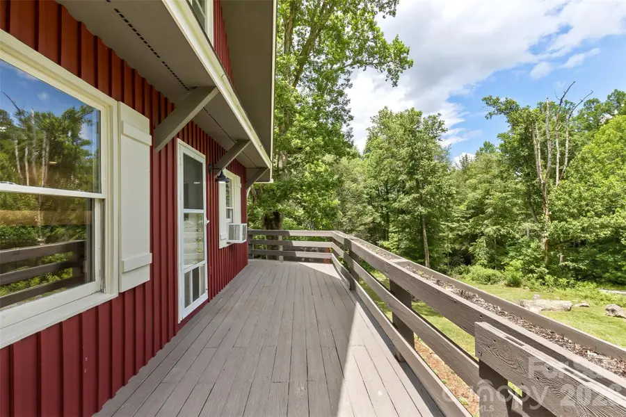 47 Fir Circle, Canton, NC 28716 - #2
