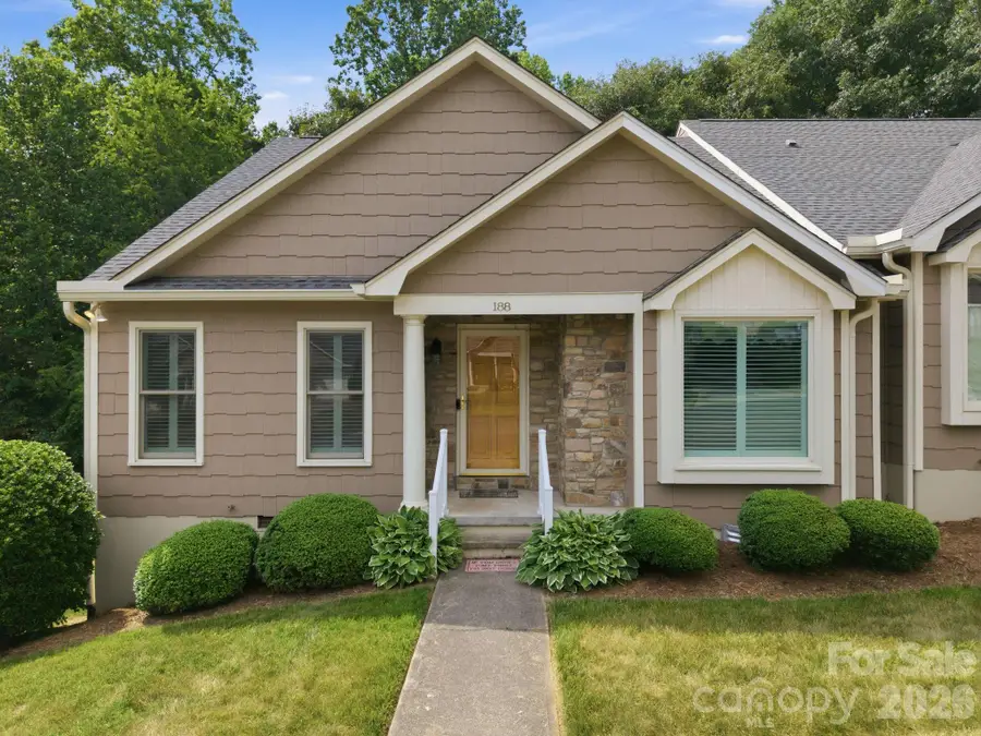 188 39th Avenue Court Nw, Hickory, NC 28601 - #2