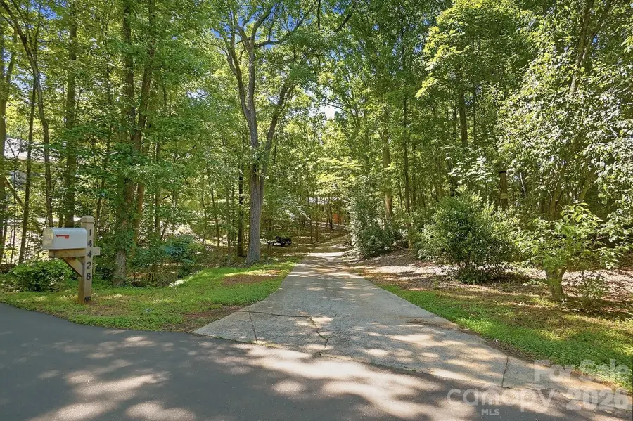 14428 Harbor Estate Road, Charlotte, NC 28278 - #2