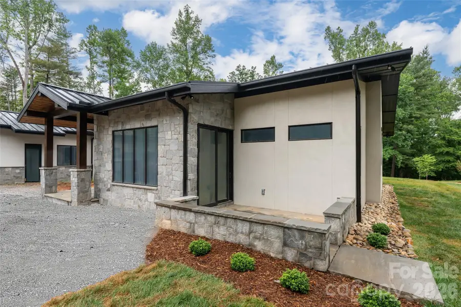 33 Busbee Road, Asheville, NC 28803 - #3