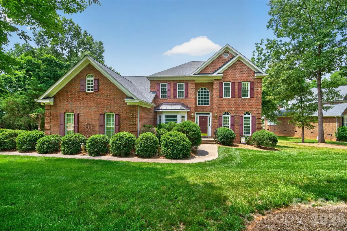 1900 Crestgate Drive, Waxhaw, NC 28173 - #1