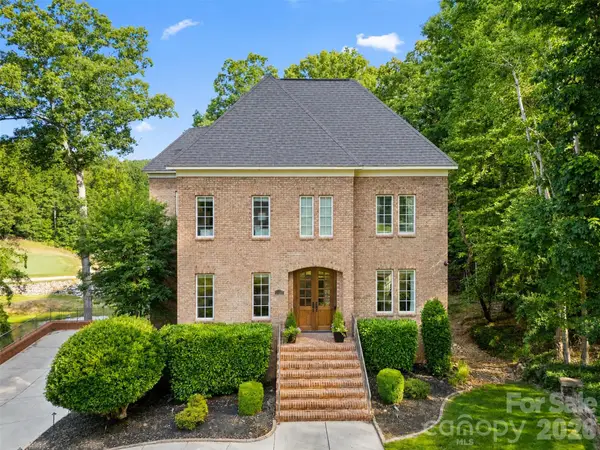 208 Tinkham Trail, Cramerton, NC 28032