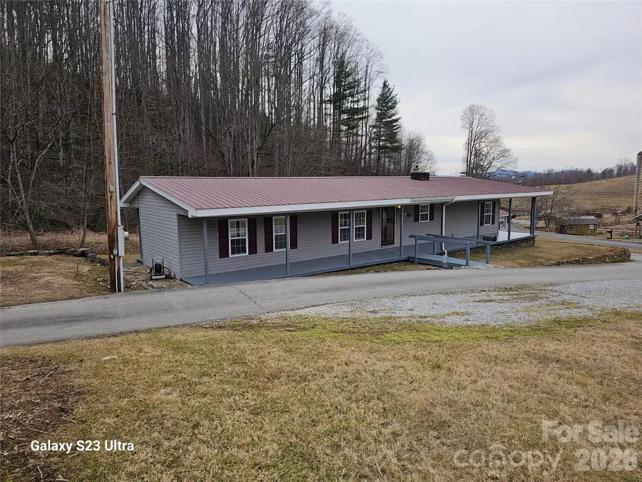 656 Water Street, Bakersville, NC 28705 - #3