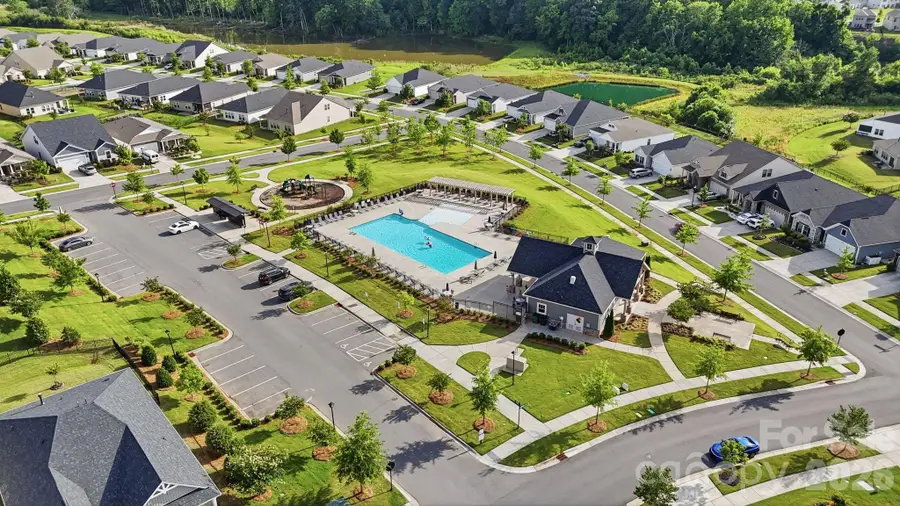 5012 Shadbush Road, Charlotte, NC 28215 - #2