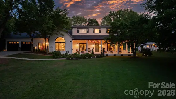 1314 Shirebourn Drive, Hickory, NC 28602