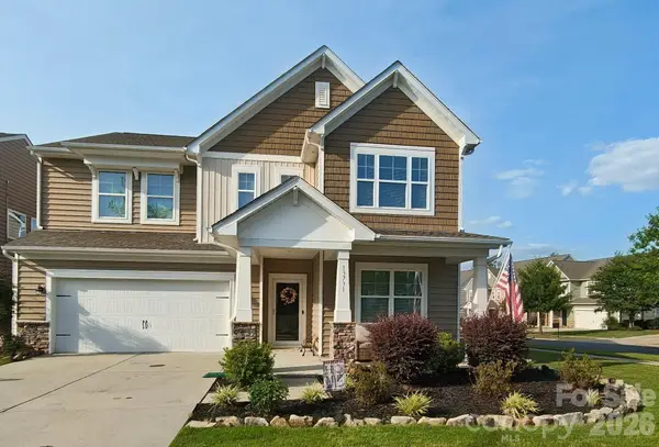 13731 Canterbury Castle Drive, Charlotte, NC 28273