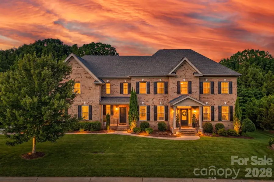 3083 Twin Lakes Drive, Weddington, NC 28104 - #2