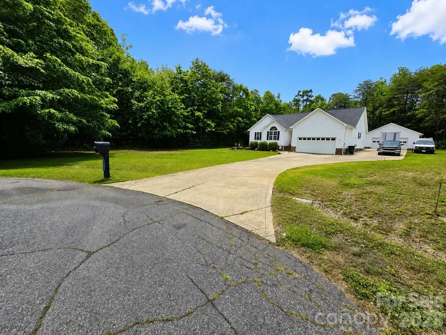 4583 Shawnee Court, Maiden, NC 28650 - #3