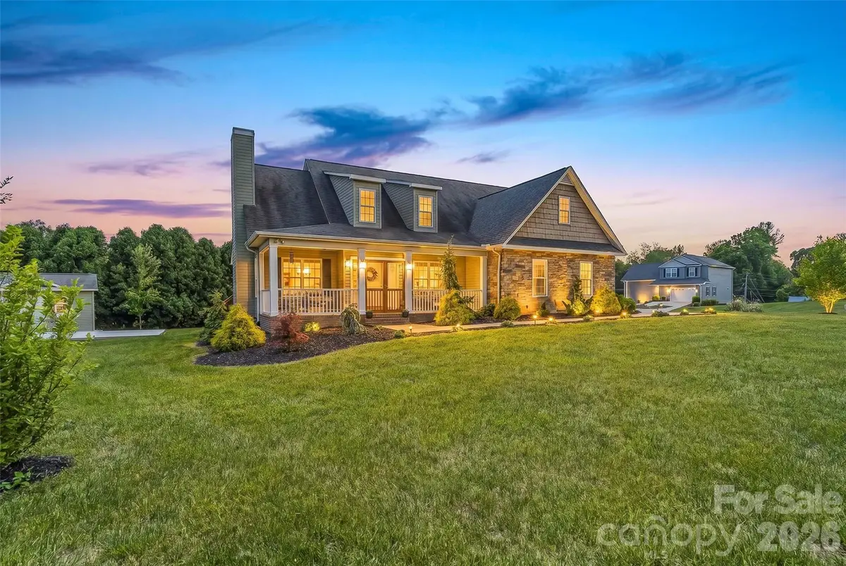 2103 Olde Pond Court Se, Hudson, NC 28638 - #1