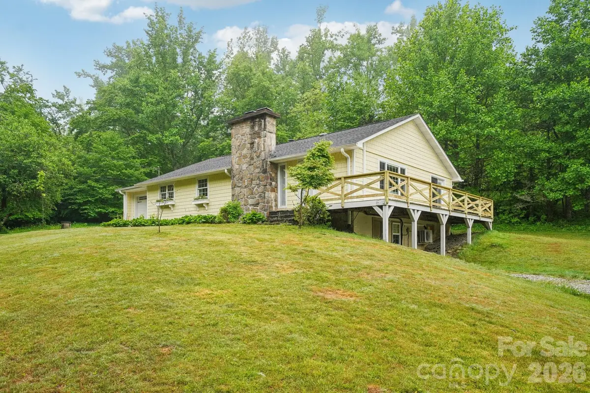 434 Dovers Branch Road, Burnsville, NC 28714 - #1