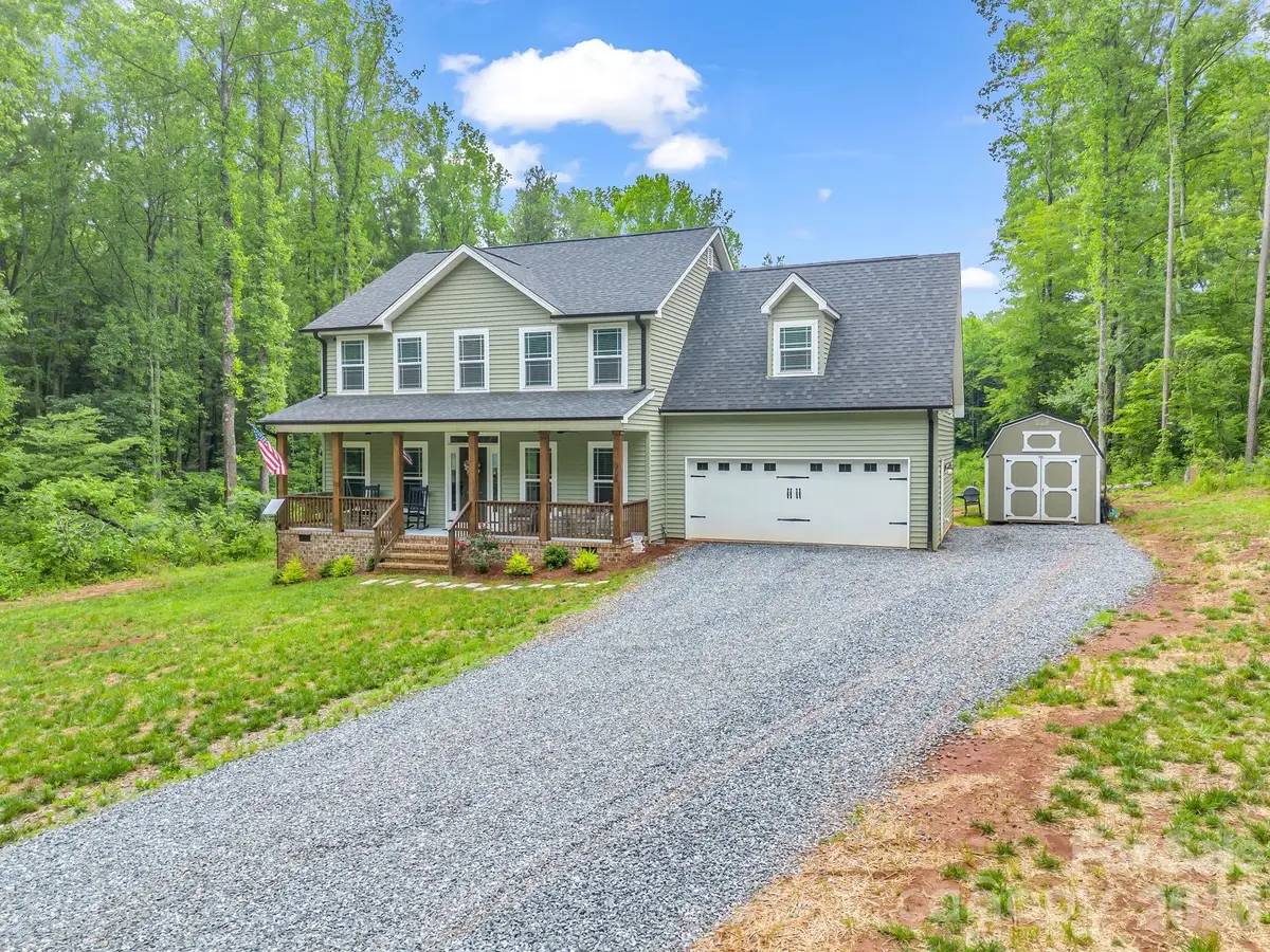 905 Rolling Road, Lincolnton, NC 28092 - #1