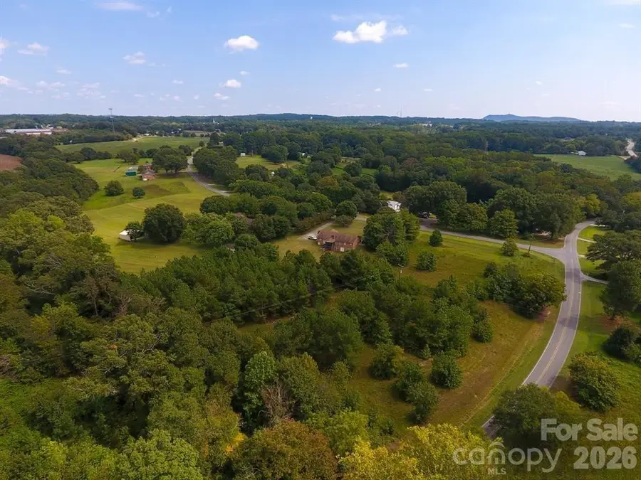 000 Putnam Lake Road, Kings Mountain, NC 28086 - #2