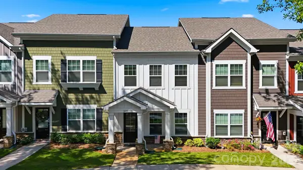 1805 Edgewater Drive Nw, Conover, NC 28613