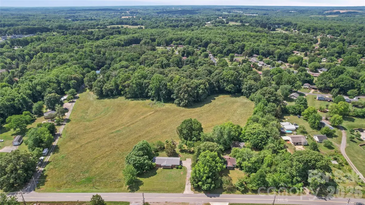 702 Mocksville Highway, Statesville, NC 28625 - #1