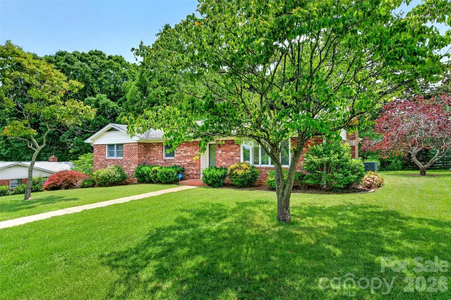 35 Mountain Terrace, Asheville, NC 28806 - #2