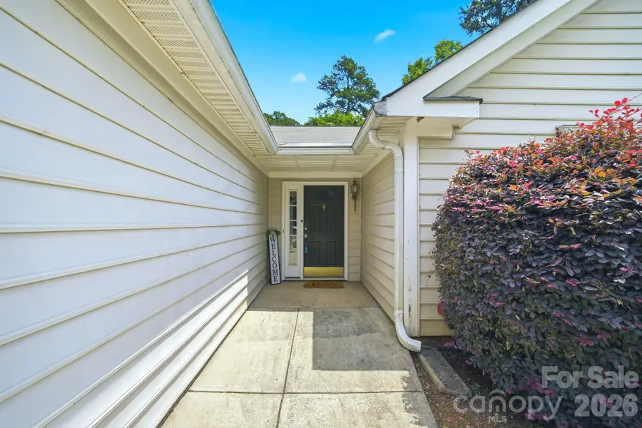 12209 Woodbend Drive, Matthews, NC 28105 - #2