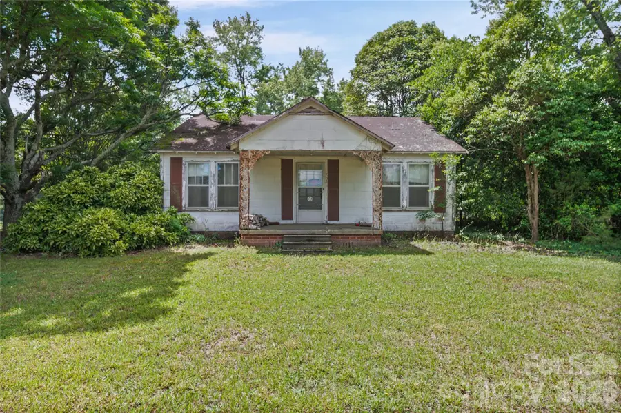 702 Mocksville Highway, Statesville, NC 28625 - #3