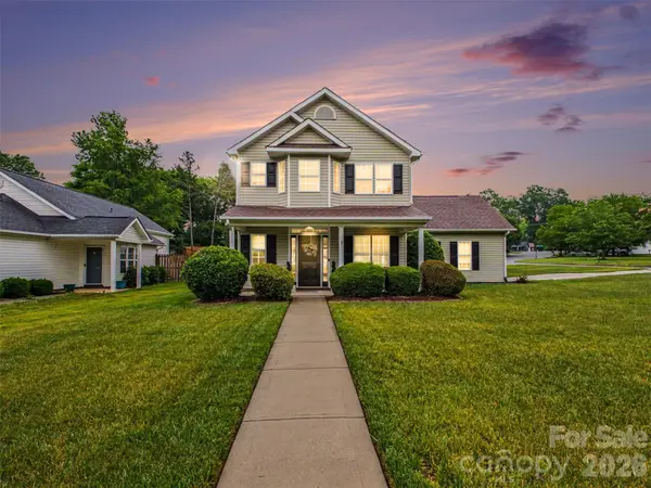2243 Oakhurst Court, Kannapolis, NC 28081