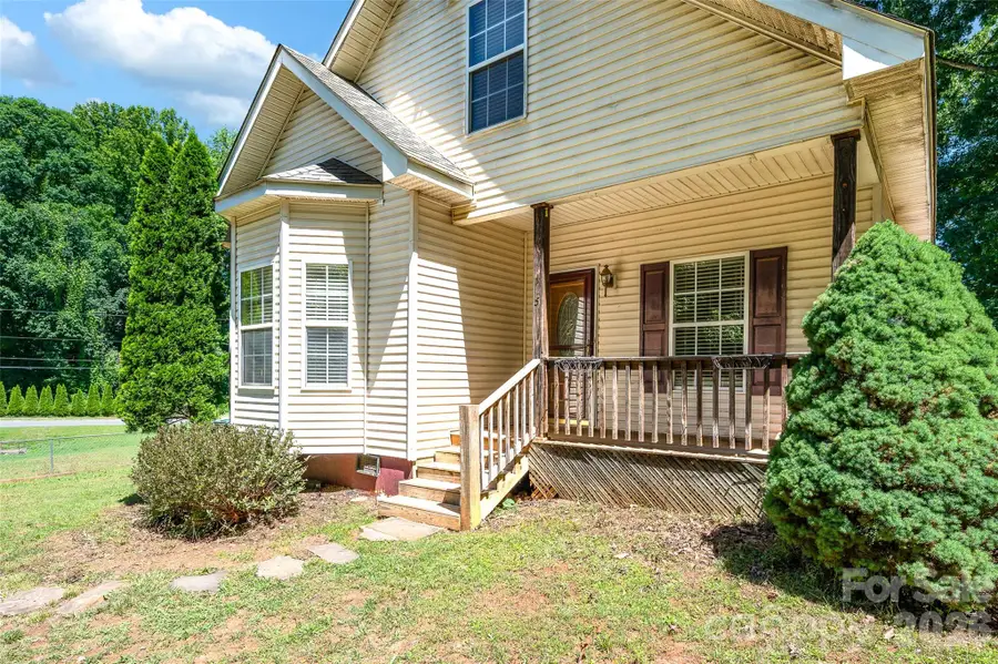 105 Queensbury Road, Troutman, NC 28166 - #2