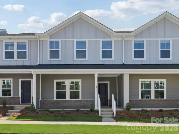 108 Ciara Place #D, Mooresville, NC 28115