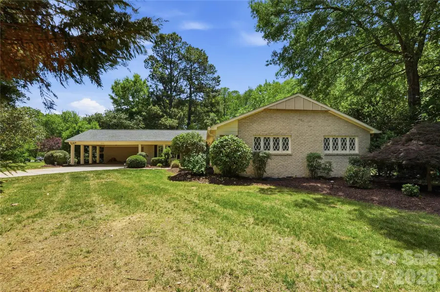 6014 Glenridge Road, Charlotte, NC 28211 - #2