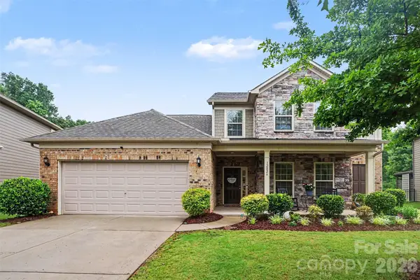 12826 Rusty Blackbird Way, Charlotte, NC 28278