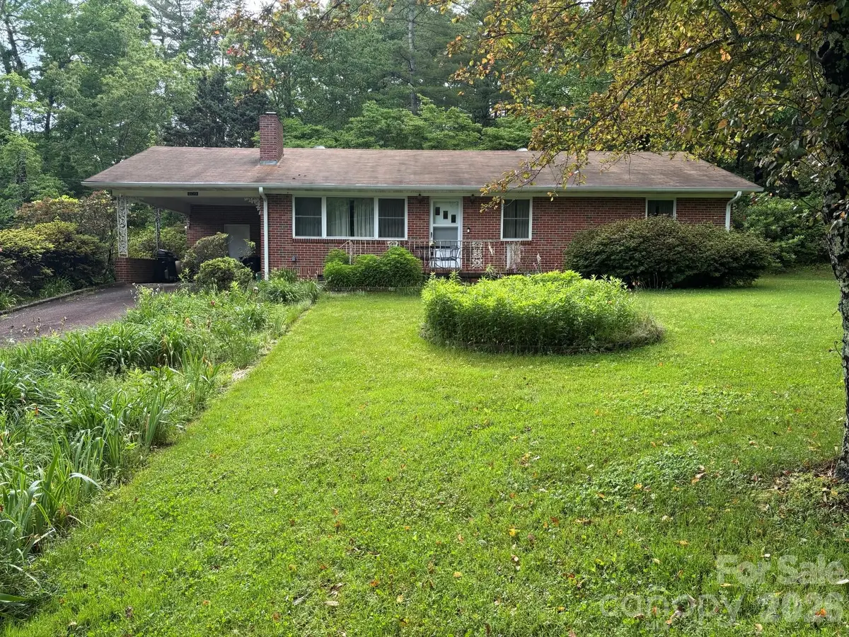 609 Valley Road, Spruce Pine, NC 28777 - #1