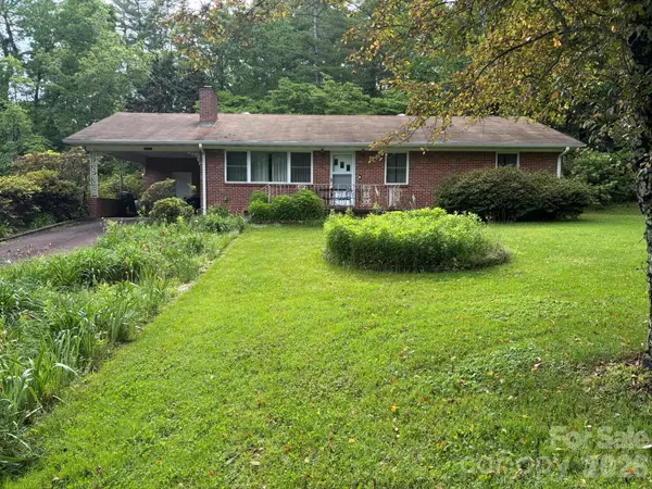 609 Valley Road, Spruce Pine, NC 28777