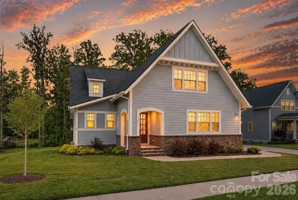 165 Little Indian Loop, Mooresville, NC 28117