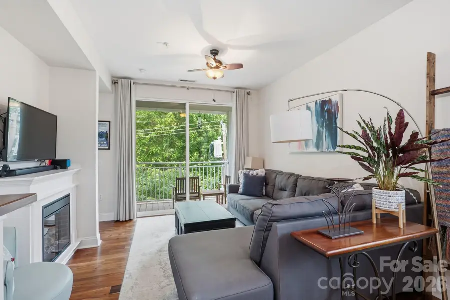 1308 Kenilworth Avenue #430, Charlotte, NC 28203 - #3