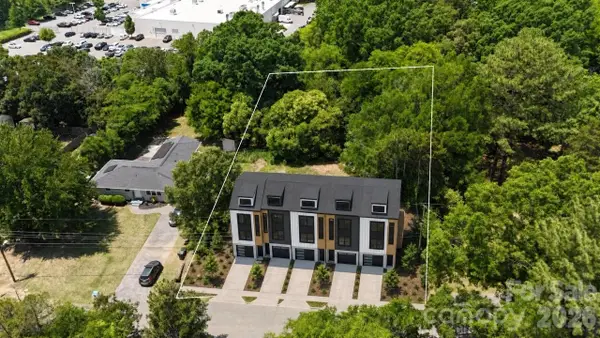8616 Sharonbrook Drive, Charlotte, NC 28210