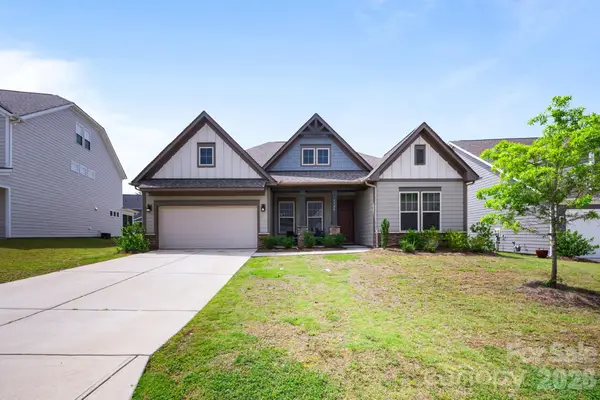 7920 Creek Park Drive, Denver, NC 28037