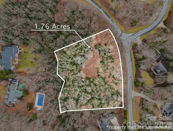 70 Windover Drive, Asheville, NC 28803