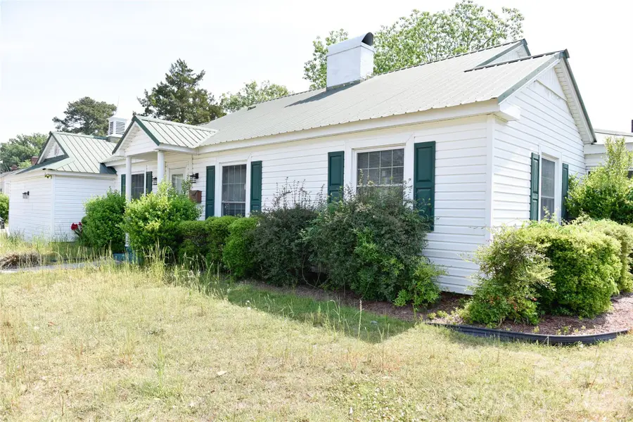 500 Godwin Avenue, Lumberton, NC 28358 - #3