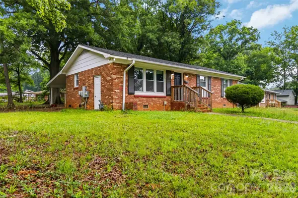 1248 Rosada Drive, Charlotte, NC 28213