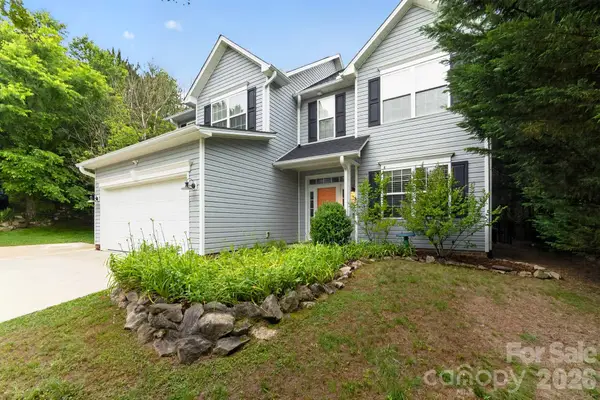 11 Peppermill Drive, Asheville, NC 28804
