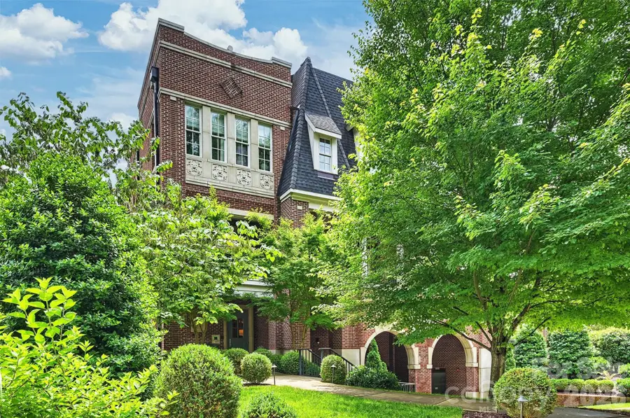 2251 Selwyn Avenue, Charlotte, NC 28207 - #2
