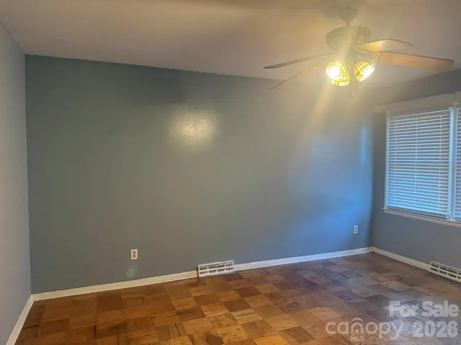 4915 Malibu Drive, Charlotte, NC 28215 - #3