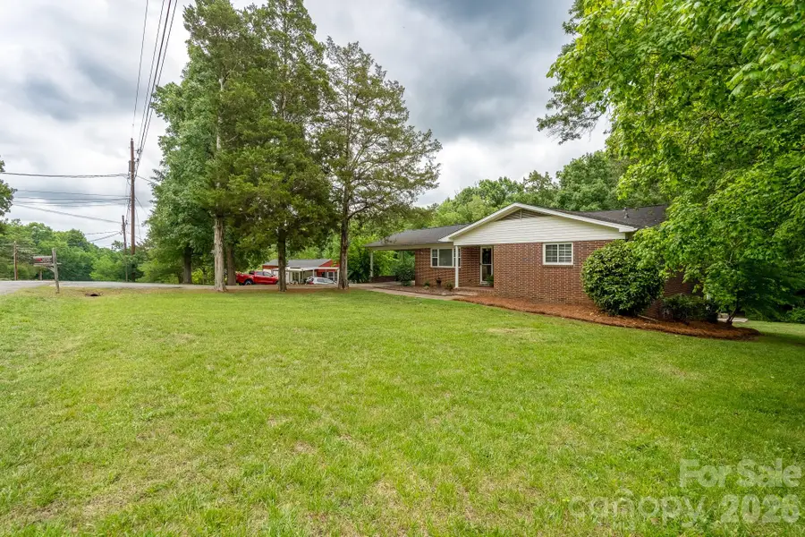 1018 Kentucky Street, Kannapolis, NC 28083 - #2
