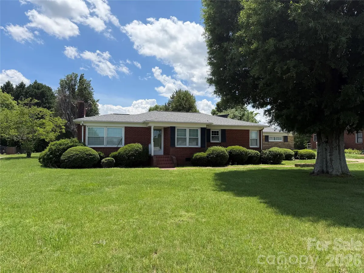 3631 Taylorsville Highway, Statesville, NC 28625 - #1